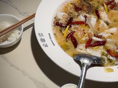 -渔语鱼酸菜鱼新川菜(来福士店)