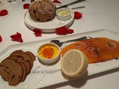 温热烟熏三文鱼-壳里西餐厅Coquille Seafood Bistro(蒙自路店)