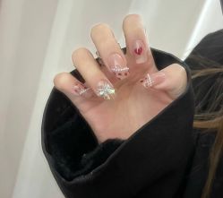 -LILY NAILS美甲美睫