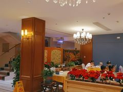 -鹏城人家海鲜酒家·23年老字号(较场尾店)