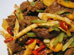 摔打黄牛肉-径山十八道·风味民间菜(杭州总店)
