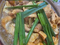 -沙胆彪炭炉牛杂煲(成都玉林店)
