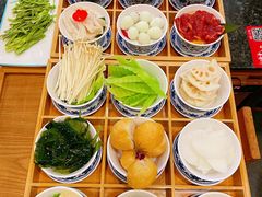 -井格重庆火锅(临平银泰城店)