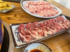 -毛辣果·贵州红酸汤牛肉火锅(西单店)
