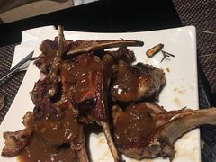 -唐拉雅秀酒店-西锦汇空中BBQ·思创餐厅