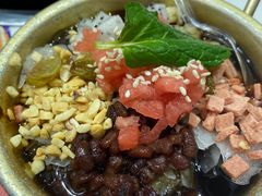 -贤合庄卤味火锅(济南泉城路店)