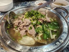 -谢老五跷脚牛肉·非遗传承店