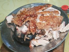 -张宏波烧猪店