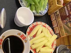 -沸炉重庆老火锅(军事博物馆店)