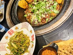 -刘淑芬·活鱼铁锅炖(北京首店)