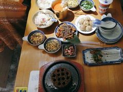 -包整·丝娃娃(一览甲秀楼风景店)