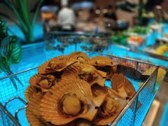 -广州万富希尔顿酒店·感趣自助餐厅·金秋蟹宴生蚝海鲜刺身烧烤
