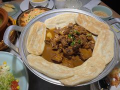 地锅本仔鸡-小菜园新徽菜(镇江京口吾悦店)