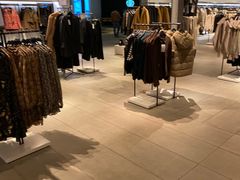 -ZARA(世贸天阶店)