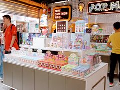 -泡泡玛特POPMART(上海环球港店)