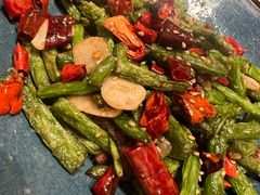 -耶里夏丽·新疆菜·家庭聚场(百联中环购物广场店)