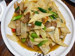 肉片炒春笋-民间瓦缸煨汤館(嵩山路店)