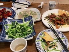 -汤河清真餐馆