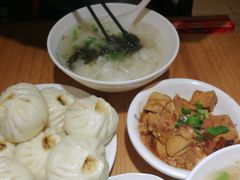 -凤起龙游老面包子(凯德晶品店)