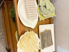 -黑河坝泡姜鸡贡椒鱼(贾旗路店)