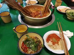 -巷子里头麻辣烫火锅串串(温江店)