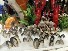 -领鲜活海鲜榴莲自助火锅(东门店)