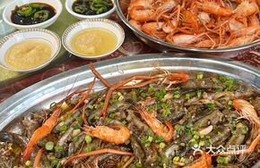 Steamed River Shrimp by Lin Ge