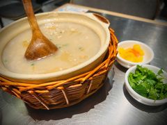 潮界生滚牛肉粥-潮界(虹桥新天地店)