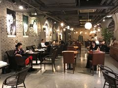 消费书吧-大众书局(福州路店)