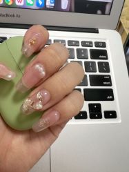 -By.2一站式美甲美睫