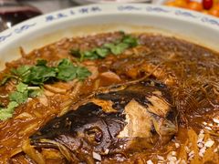 得莫利炖淳牌千岛湖有机大鱼头-一轩饺子馆(丽都店)
