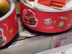 -龍歌自助小火锅(市南金茂湾店)
