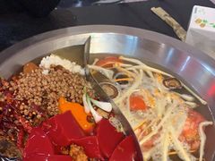 -四小区火锅·巷子里的重庆火锅(花照壁店)