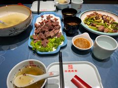 -乔家小院•非遗驴肉•本地小海鲜(滨河路店)