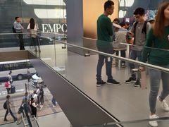 -Apple 零售店(Canton Road)