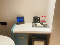 -宏阳·麗悦酒店(广州塔客村地铁站琶州会展中心店)
