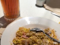 -必胜客(阿罗海店)