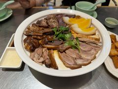 -潮界(LU·ONE凯德晶萃广场店)