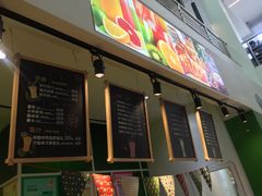 -同济大学本部学苑饮食广场