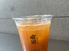 -喧闹·东方大气茶(鹅岭二厂店)
