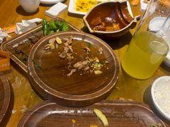 -隔壁老王·家常云南菜(花巷店)