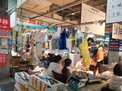 -喝丢一只鞋海鲜烧烤·海肠捞饭(市场店)