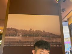 -弄堂里(西溪龙湖天街店)