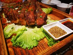 -东口码头·烧鸽子·鱼头泡饼·地方菜(金鹰悦城店)
