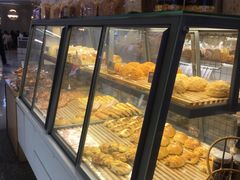 -Bread Talk 面包新语(荟聚店)