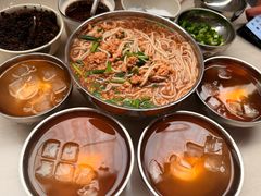 -正宗杨记普洱酸醋米线(总店)
