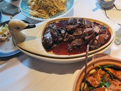 -八府香鸭·啫啫煲(华山路店)