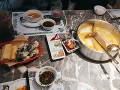 -禄婶鸡煲·打边炉