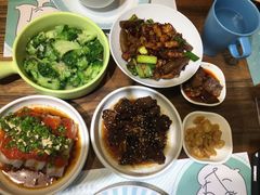 -小雅木姜子烤鸡·贵州菜(鸿通城店)