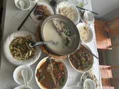 -天乐农家鱼头王(天目湖店)